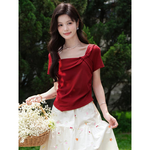 鹿向南【0417/20:00新品前1小时7折限量100件】设计感红色T恤女 商品图0