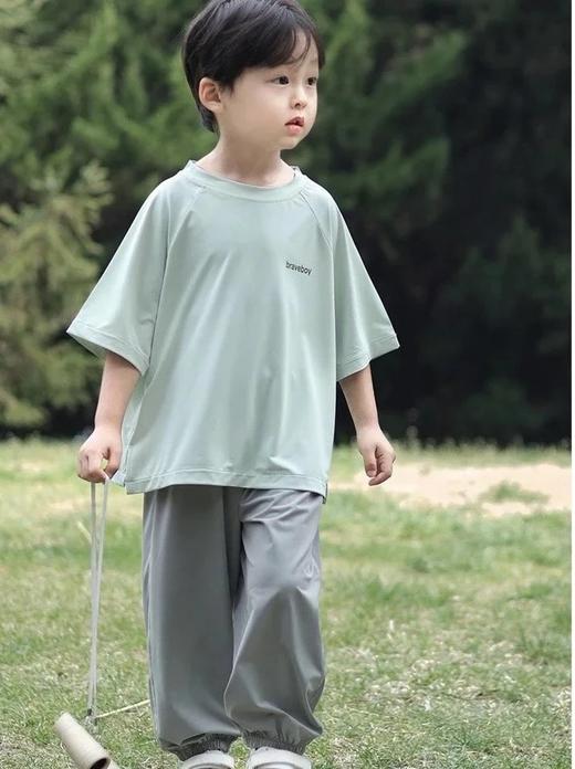 【两件包邮】39.9两件❗J家同款“凉皮”面料❗️【儿童凉感原纱防晒裤】物理防晒、防蚊、凉感舒适兼备！一条顶多条 商品图2