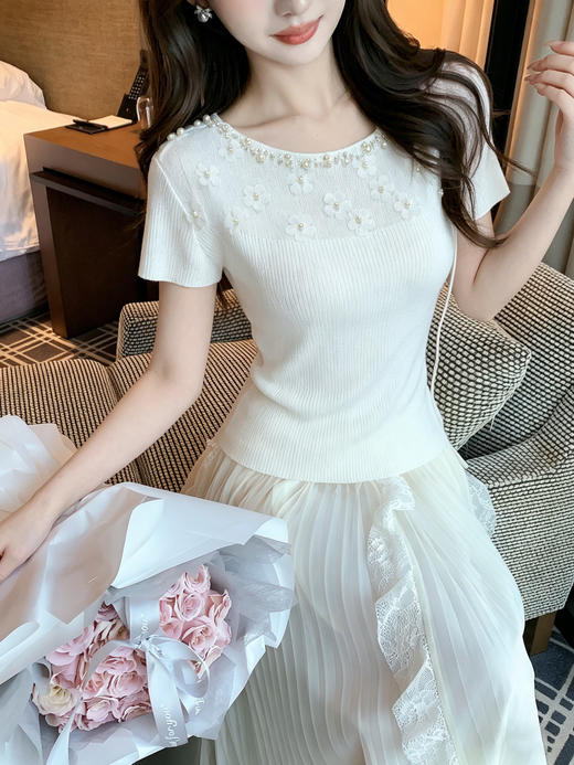 张心子【精致调性】法式重工钉珠针织衫修身显瘦独特立体花上衣 U2604014 商品图8