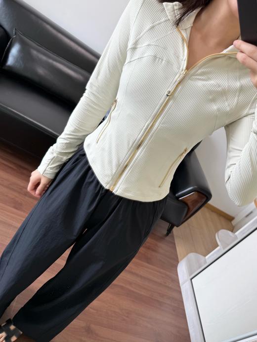 露露 Define 女士罗纹短款外套 商品图6