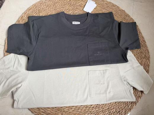 始于山野，归于日常。 作为日本户外品牌，Snow Peak 把「山系美学」刻进了这件基础T里。 商品图4