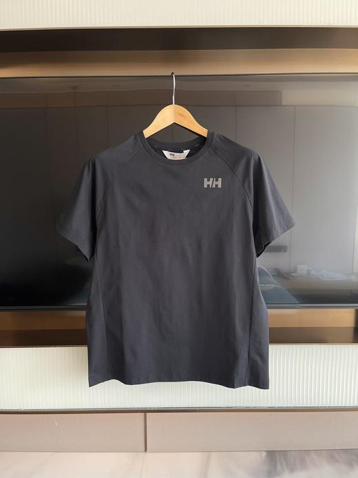 点此购买 海丽汉森夏季男女情侣款轻量速干拼接短袖T恤 mp 344976 商品图4