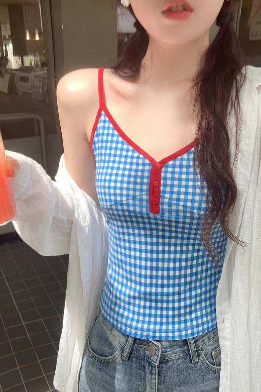 <曾小咸推荐>辣妹风蓝格子吊带背心【预售7-15天发货】 商品图5