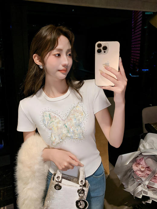 张心子【夏日焦点】烫钻蝴蝶T恤短袖独特上衣 U2604005 商品图5