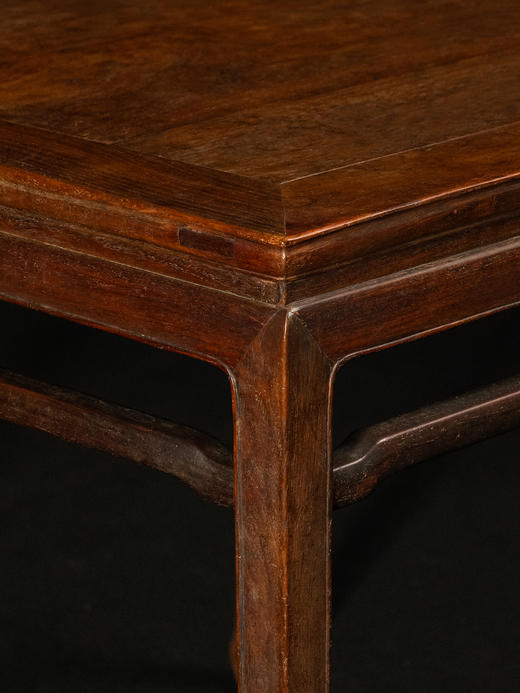 明代 黄花梨罗锅枨马蹄腿八仙桌 商品图2