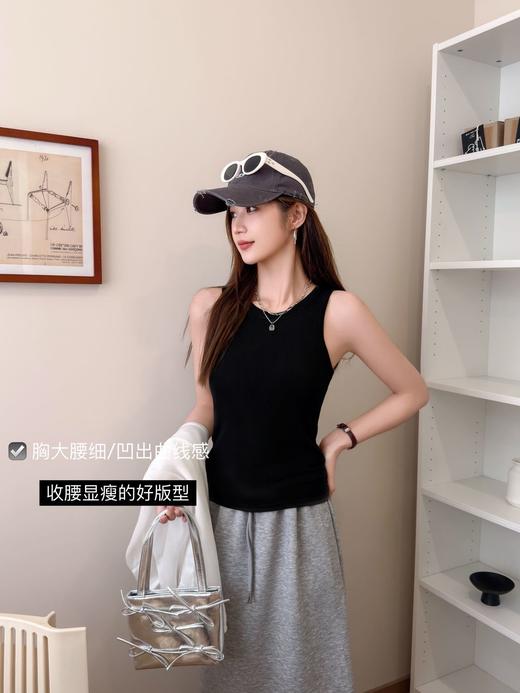 夏天简简单单的就很舒服👚【自带胸垫健身打底通勤内搭背心272】 让你轻松驾驭辣妹风✨ 谁穿谁好看系列 ⤋内搭单穿都很时髦，姐妹不可错过！ 商品图5