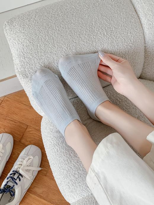 19.9元到手10双，工厂大清仓💰❗️ 【蝶时舞·空气感隐形硅胶船袜】🧦 会呼吸的“第二层皮肤” 巨柔巨舒适！87%含棉量，简约干净！无骨袜头一体缝合 商品图5