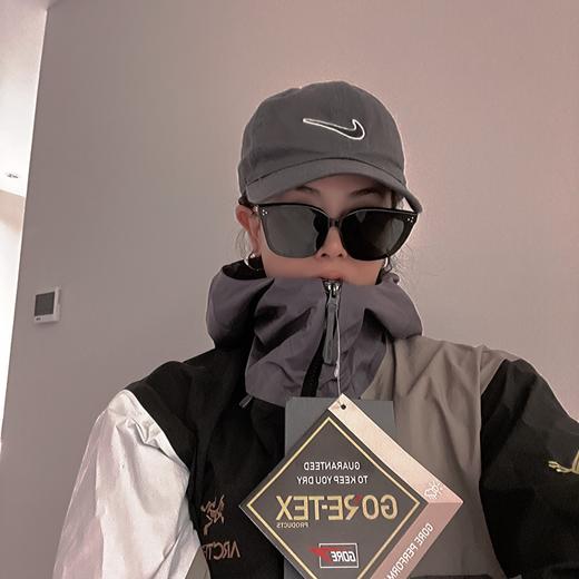 直发【福利大白菜】 全身无缝3层压胶工艺，鸟家拼色情侣款冲锋衣 商品图10