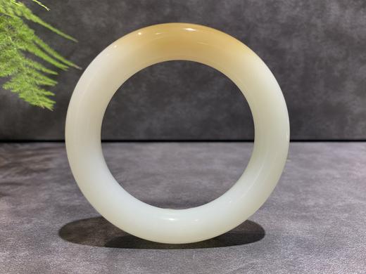 【御珠宫坊·传承系列】糖羊脂白玉手镯 商品图4