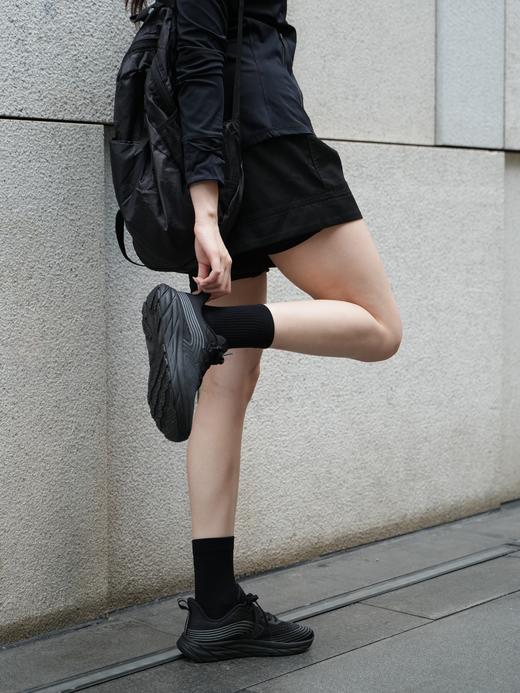 【一代&三代&新款】Trubody作弊鞋 | 男女同款体测鞋、大牌A*L改良款、酷炫配色、酷炫夜光鞋面;轻、软、弹、减震，暴走不累，公路或复杂路面均能胜任 商品图3