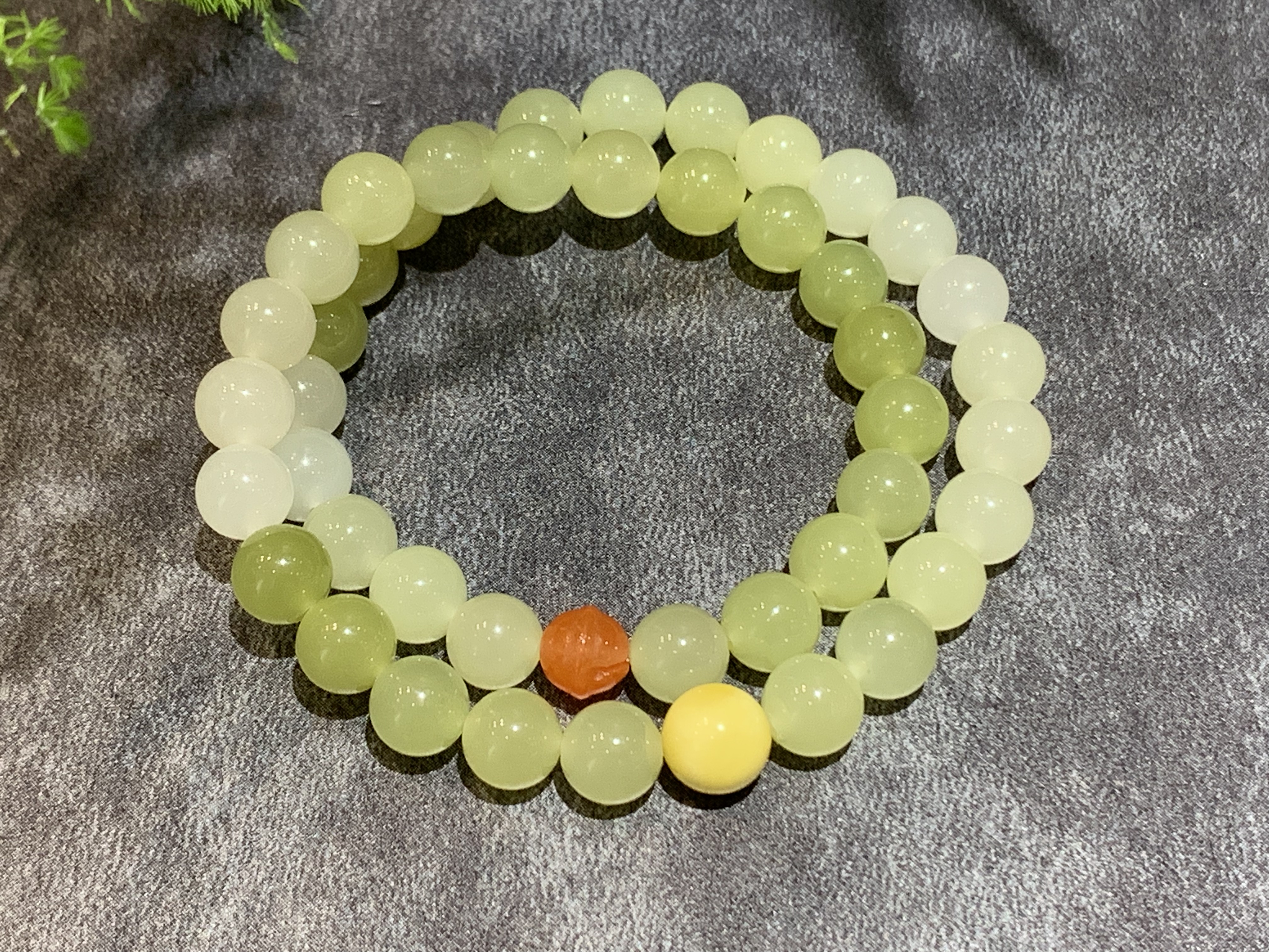 【御珠宫坊】黄口荷和珠串