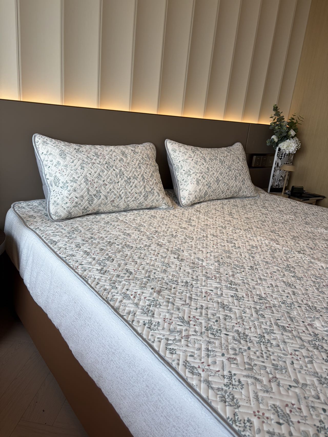 直发【6mm整张乳胶】 尾货剪标~凉感丝乳胶凉席三件套~一套六斤多