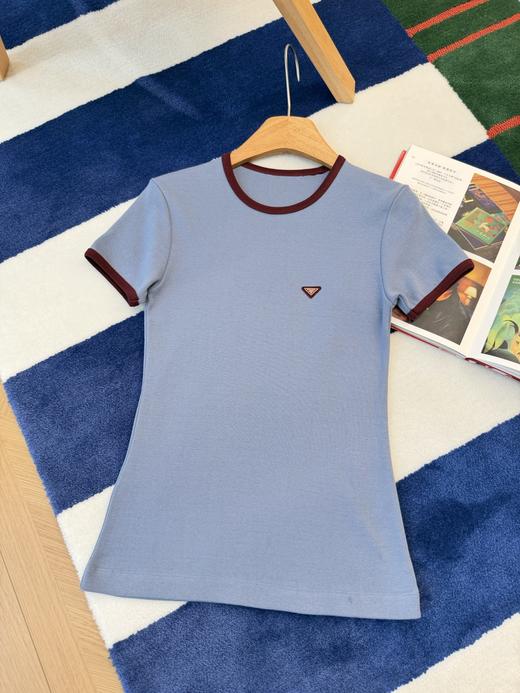 普拉达 26Ss新品上线☑️复古撞色修身短袖T恤 商品图6