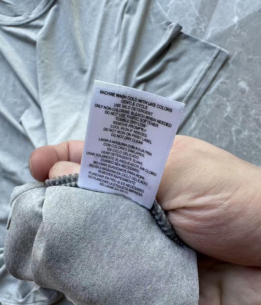 全新正品32度Cool男士运动户外速干超高弹力紧身衣T恤断码捡漏，只有S M 码，弹性很大

亏本清货特价39包邮。无质量问题不退换 商品图5