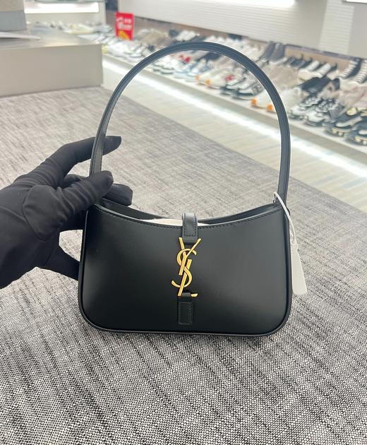 logo单肩包he024 商品图0