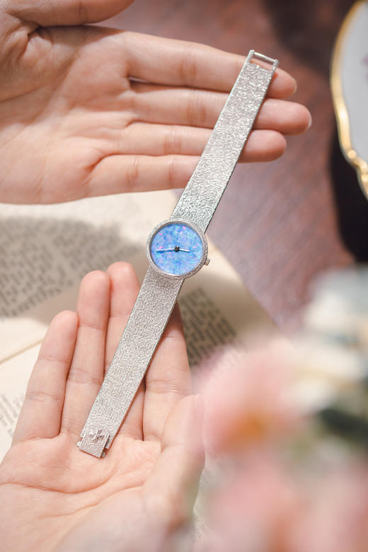 独角鹿西洋古董1970年代瑞士顶级钟表品牌江诗丹顿出品18K白金欧泊表盘女士腕表 商品图3