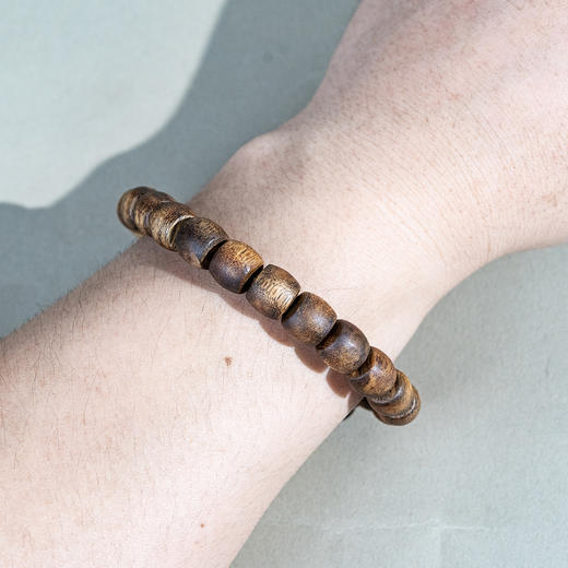 中国沉香文化博物馆 绿奇楠鼓珠沉香手串1.0 商品图4