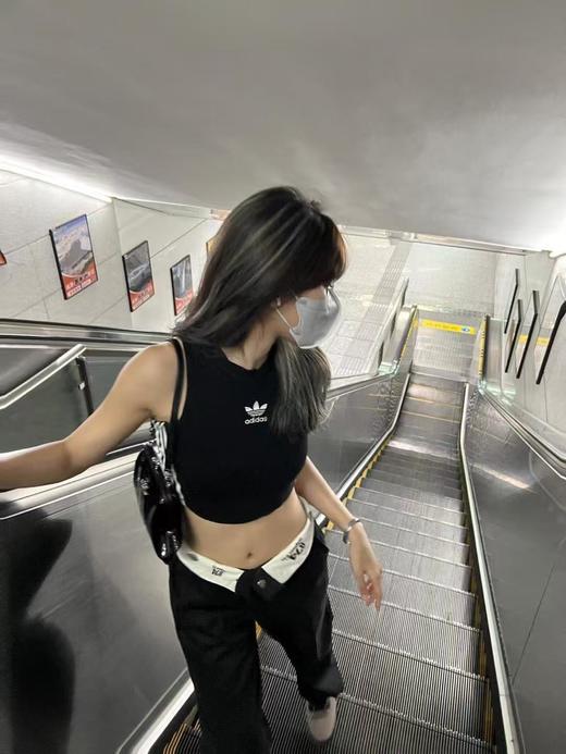 夏新款三叶草女常规版舒适无袖T恤运动背心 商品图5
