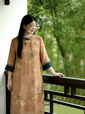 【现货秒发】【繁花肌理新中式旗袍】一眼沦陷！莱赛尔苎麻混纺，透气清爽七分袖，日常通勤典雅。面料： 69%莱赛尔31%苎麻