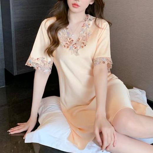【优雅大方！舒适亲肤】丝绸睡裙家居服女冰丝睡裙夏季网红连衣裙高贵五彩花边家居服。xb 商品图0