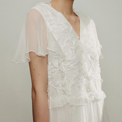 【林栖设计小店】软风醉香|米白色镂空蕾丝温柔荷叶边夏新款连衣裙子1962180 商品图2