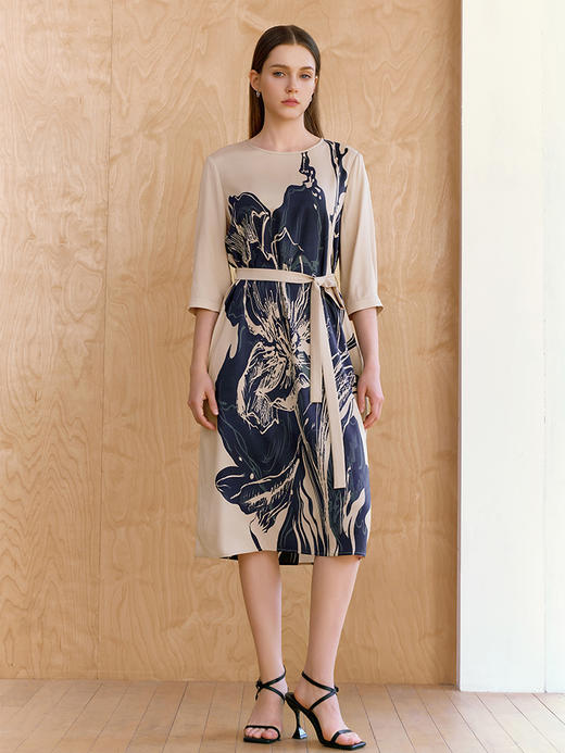 【真丝大花裙子】26年春夏新品女士桑蚕丝中长款印花连衣裙 商品图1