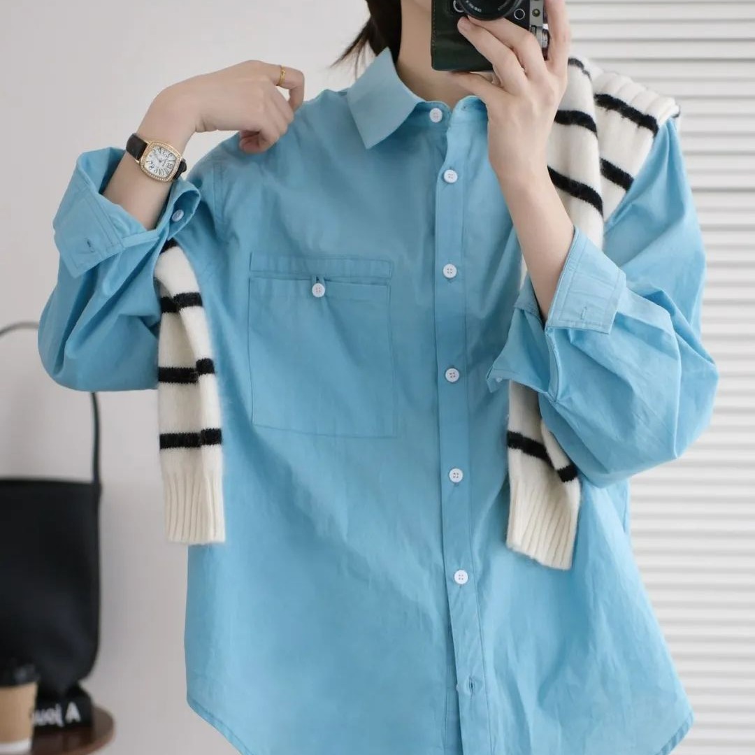 伊泺杉瓦尔登湖蓝衬衫，纯棉面料，洋气又大方