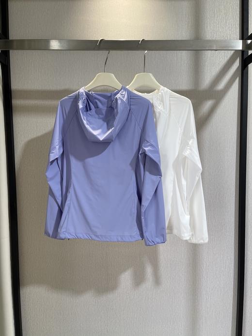 代工百分百纯元。最新款可*AIR LIGHT系列女士轻量连帽皮肤衣～（售后时间：签收3天内，不合适及时申请） 商品图9