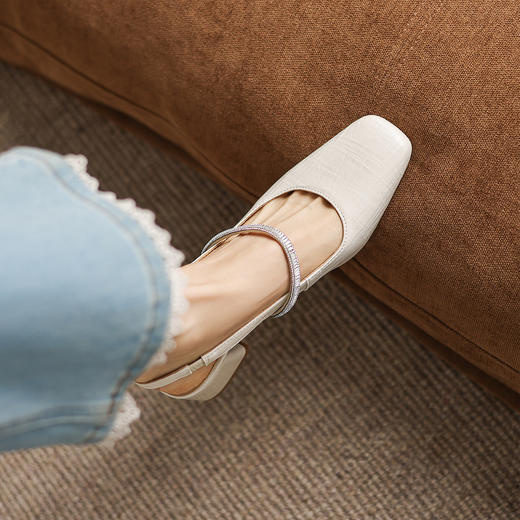 阿么手工女鞋真皮包头凉鞋女后空水钻一字带舒适粗跟玛丽珍鞋5CM 商品图3