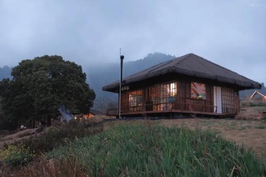 【觅趣630号院·眉山三岔湖】临湖独栋小木屋，loft房/复式套房，私汤泡池，单房预定适合情侣亲子，观绝美日出，远眺超美风景，还能享受下午茶slly 商品图1