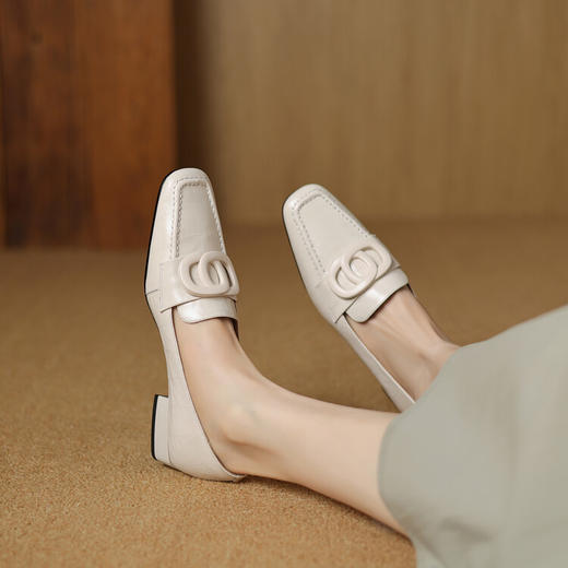 【预售5天】法式乐福鞋女春秋方头中跟粗跟真皮鞋深口头层牛皮单鞋女BE&H10-F3 商品图5