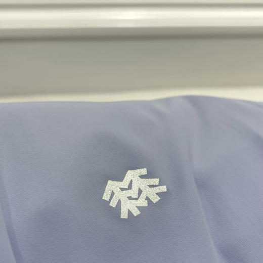 正品可*AIR LIGHT女士轻量连帽皮肤衣041501 商品图3