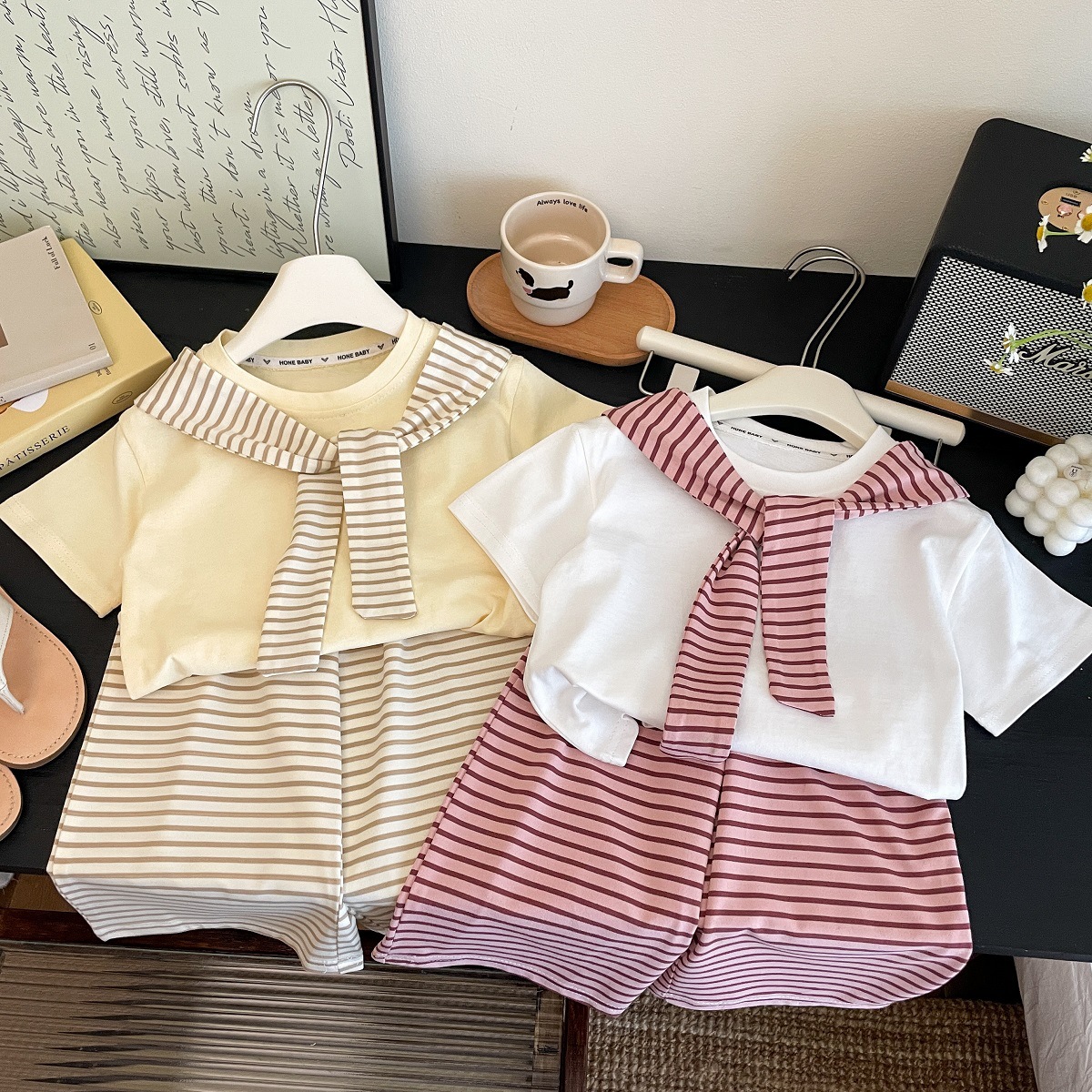 【49.9起限时秒杀✅️多巴胺风格！时尚活力】女童多巴胺夏季亲子新款儿童条纹披肩短袖九分裤两件套