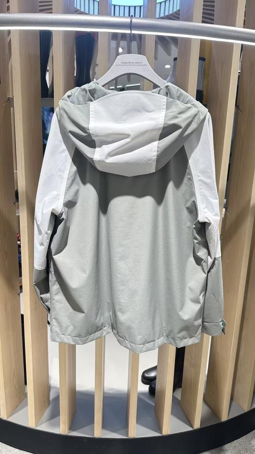 艾高 夹克女  BR645-F . 商品图1