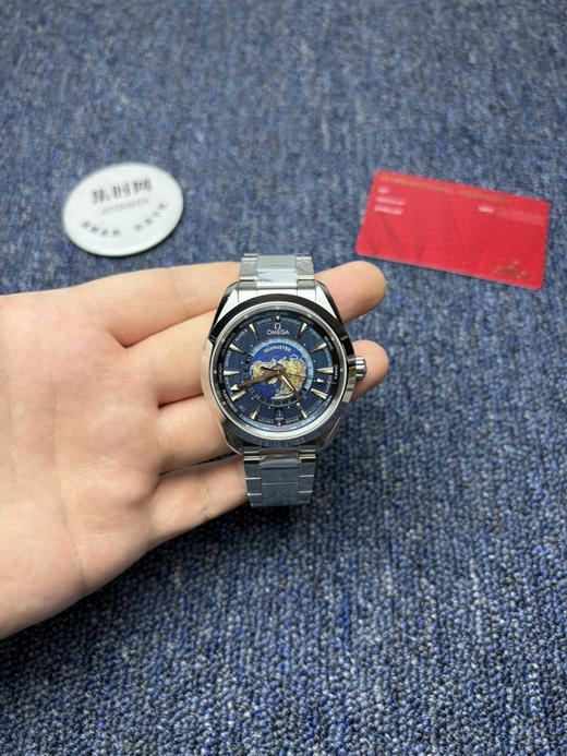 VS欧米茄海马世界时系列 VS海马世界时深海之蓝 蓝海马 海马世界时钢带款 男士腕表 表径43mm 商品图0