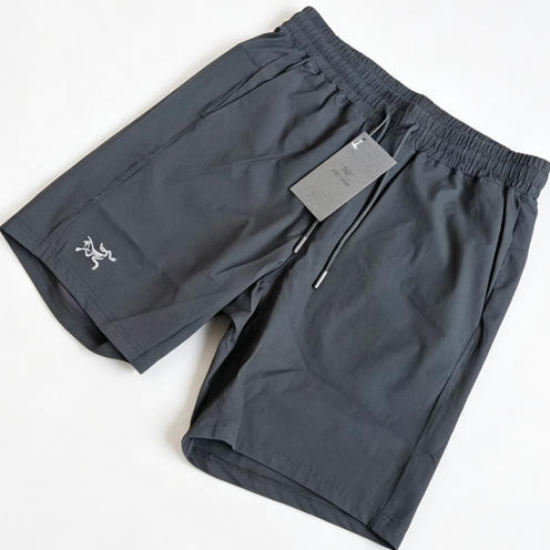 始祖鸟男士速干夏季短裤！ 黑色。灰色 自己备注号码颜色 商品图4