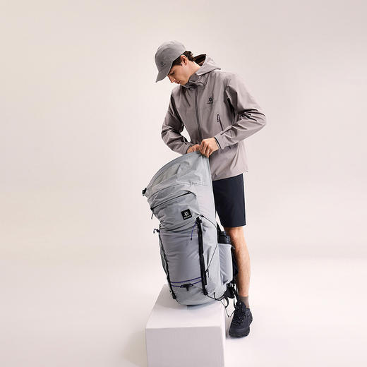 KAILAS凯乐石 男款博格达LT冲锋衣 KG2611107 商品图1