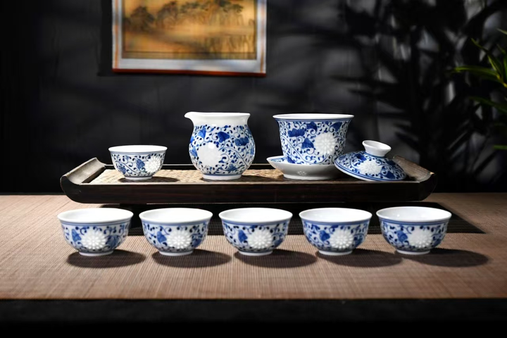 青花玲珑茶具套组