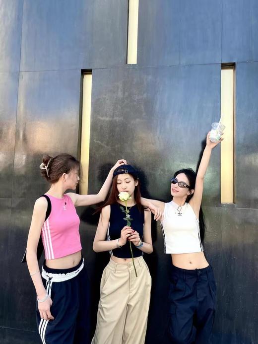 夏新款三叶草女常规版舒适无袖T恤运动背心 商品图1