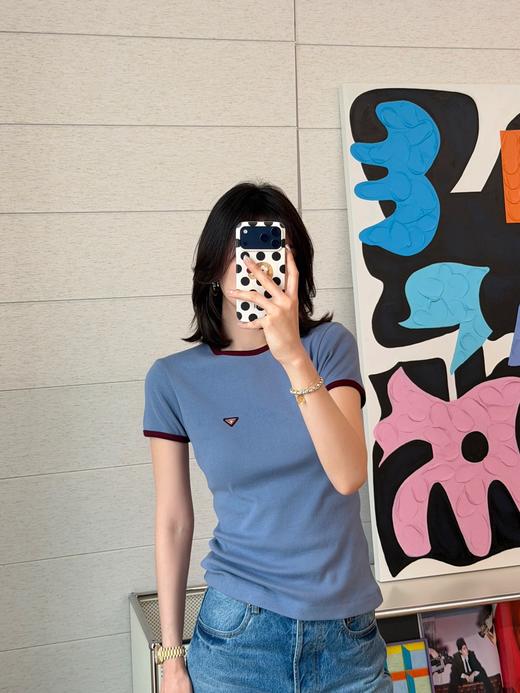普拉达 26Ss新品上线☑️复古撞色修身短袖T恤 商品图3