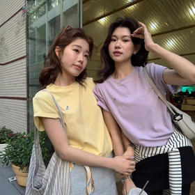韩系小马刺绣圆领短袖T桖女夏季新款设计款宽松休闲正肩体恤上衣   NDK-T2001