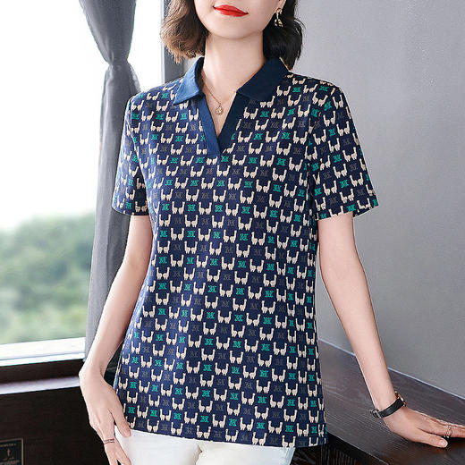 大码短袖t恤女夏季2026新款胖mm显瘦polo衫女士妈妈中长翻领上衣 商品图0