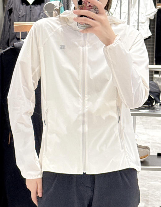 正品可*AIR LIGHT女士轻量连帽皮肤衣041501 商品图10