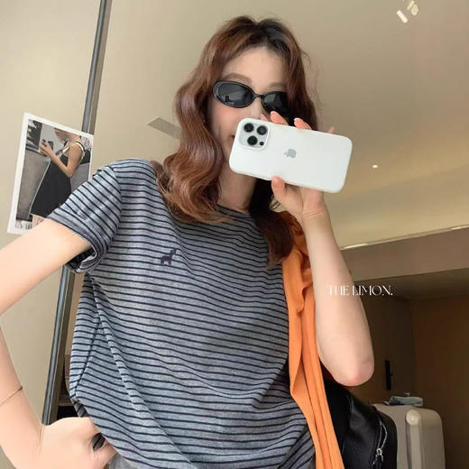 柠檬绿茶夏季韩版简约风条纹小马刺绣休闲正肩圆领百搭短袖T恤   NDK-10369#LWD 商品图1