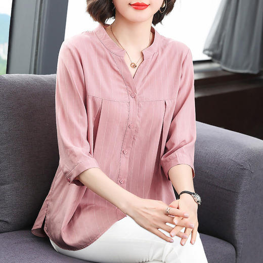 条纹衬衫女士春春装新款妈妈减龄时尚洋气小衫大码衬衣七分袖上衣 商品图4