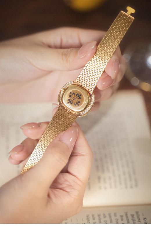 独角鹿西洋古董1980年代瑞士顶级钟表世家百达翡丽出品18K黄金镶嵌钻石青金石表盘女士机械腕表 商品图6