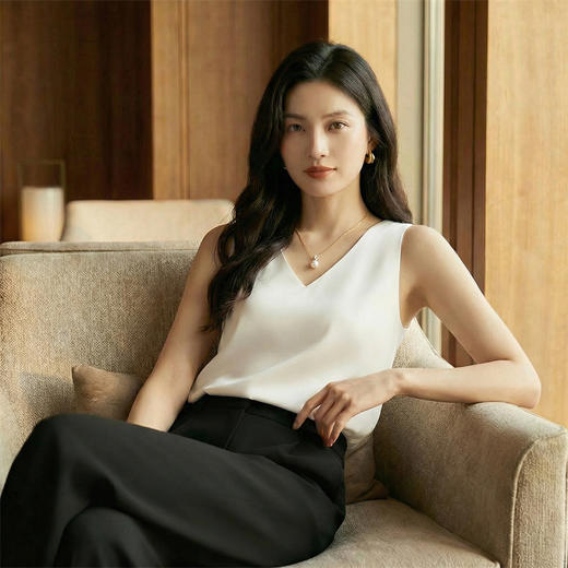 奢姿雅缎面V领圆领双肩带吊带纯色简约内搭夏季无袖宽松打底衫S-3XL 商品图1