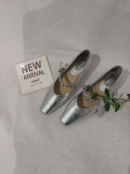【门店同款】ENJOY春季平底尖头褶皱盼单鞋 169145336 商品图0