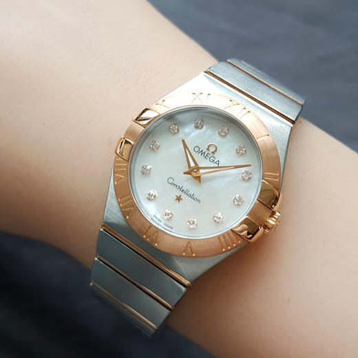【95新】OMEGA 欧米茄123.20.27.60.55.001石英机芯27MM（女款）星座系列精钢/18K玫瑰金010426NJS16 商品图8