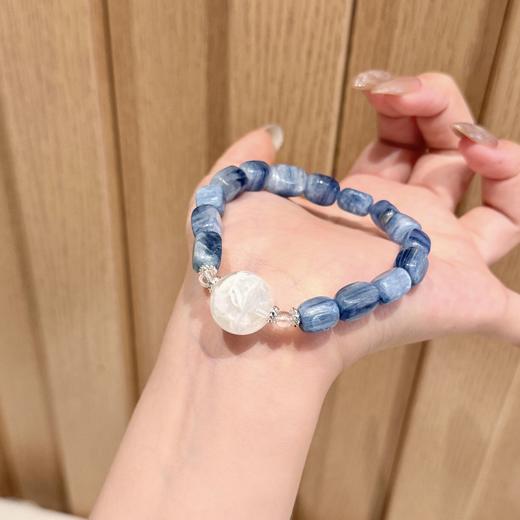 ARSIS｜晶石系列 静心通明 · 蓝晶石雪花幽灵串珠手链 商品图6